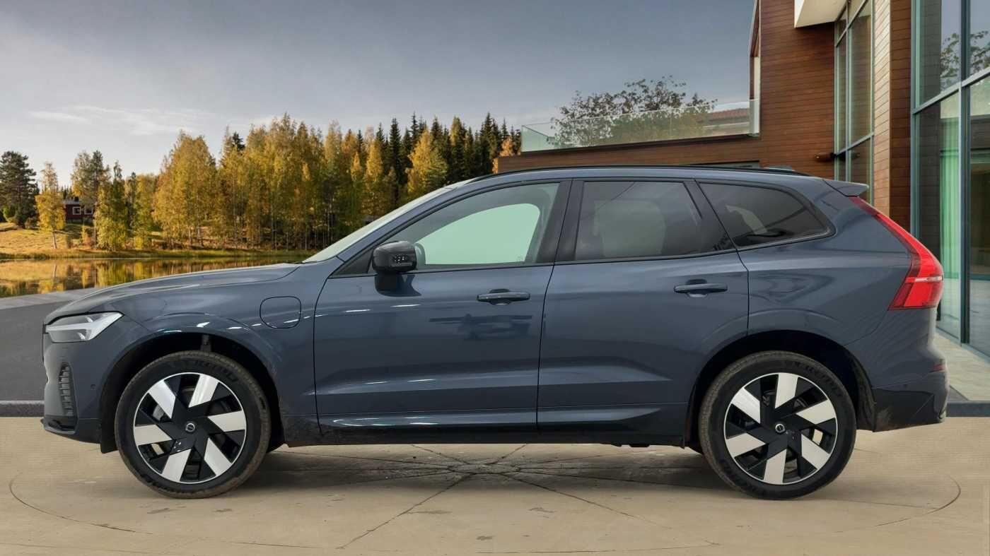 Used Volvo XC60 2023 for sale - 77672904: Photo 6