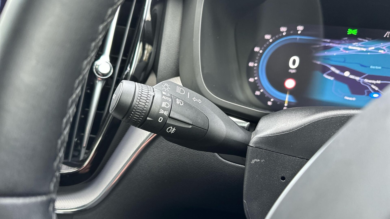 Used Volvo XC60 2022 for sale - 76423860: Photo 20