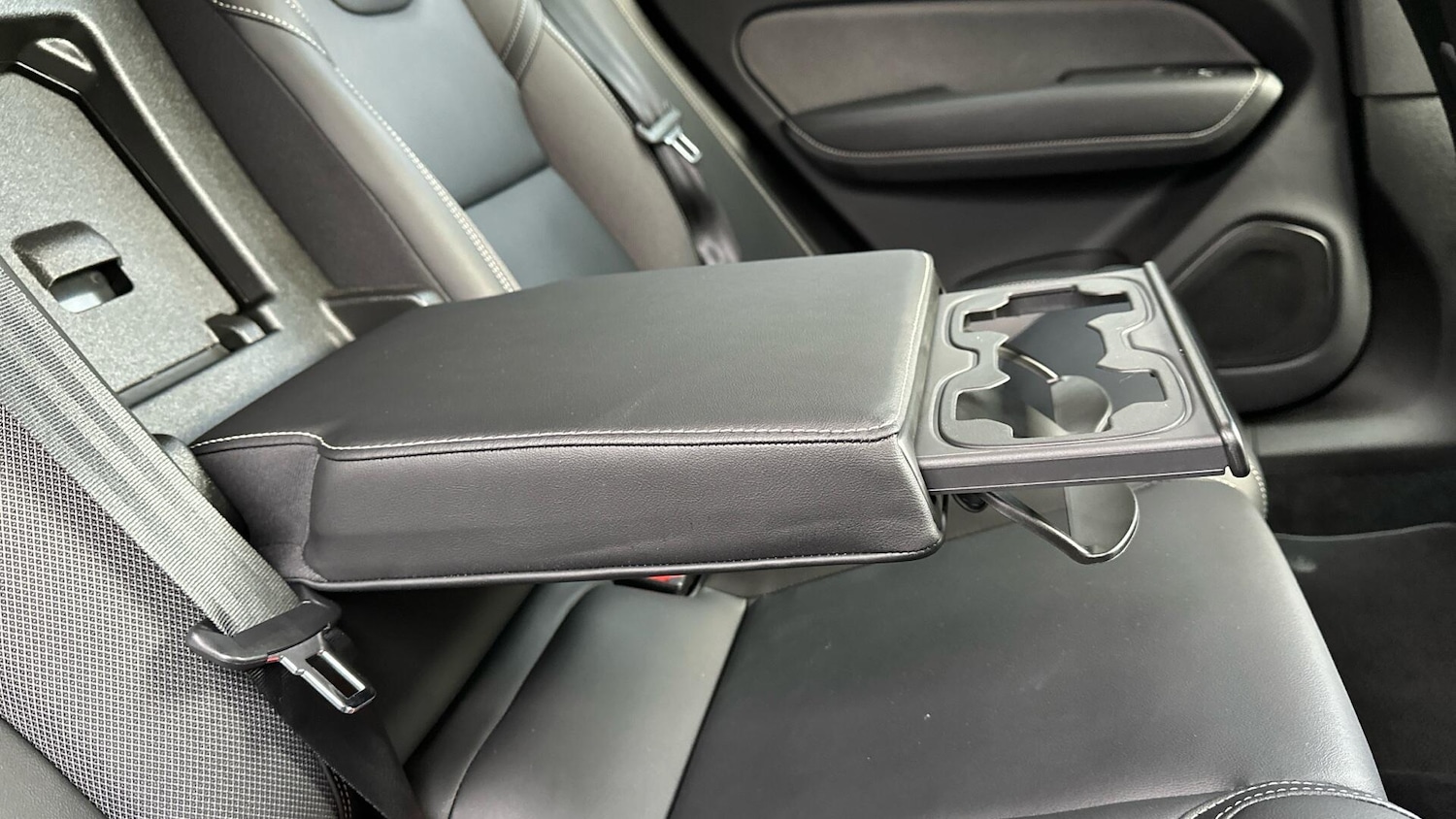 Used Volvo XC60 2022 for sale - 76423860: Photo 33