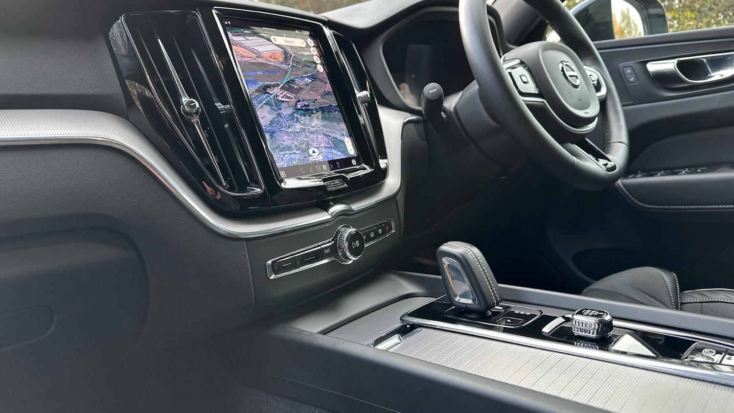 Used Volvo XC60 2022 for sale - 76423860: Photo 39