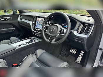 Used Volvo XC60 2022 for sale - 76423860: Photo