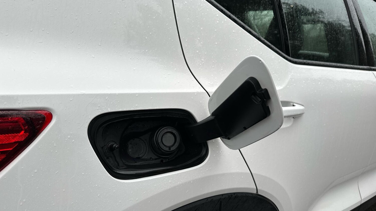 Used Volvo XC40 2021 for sale - 77672965: Photo 16