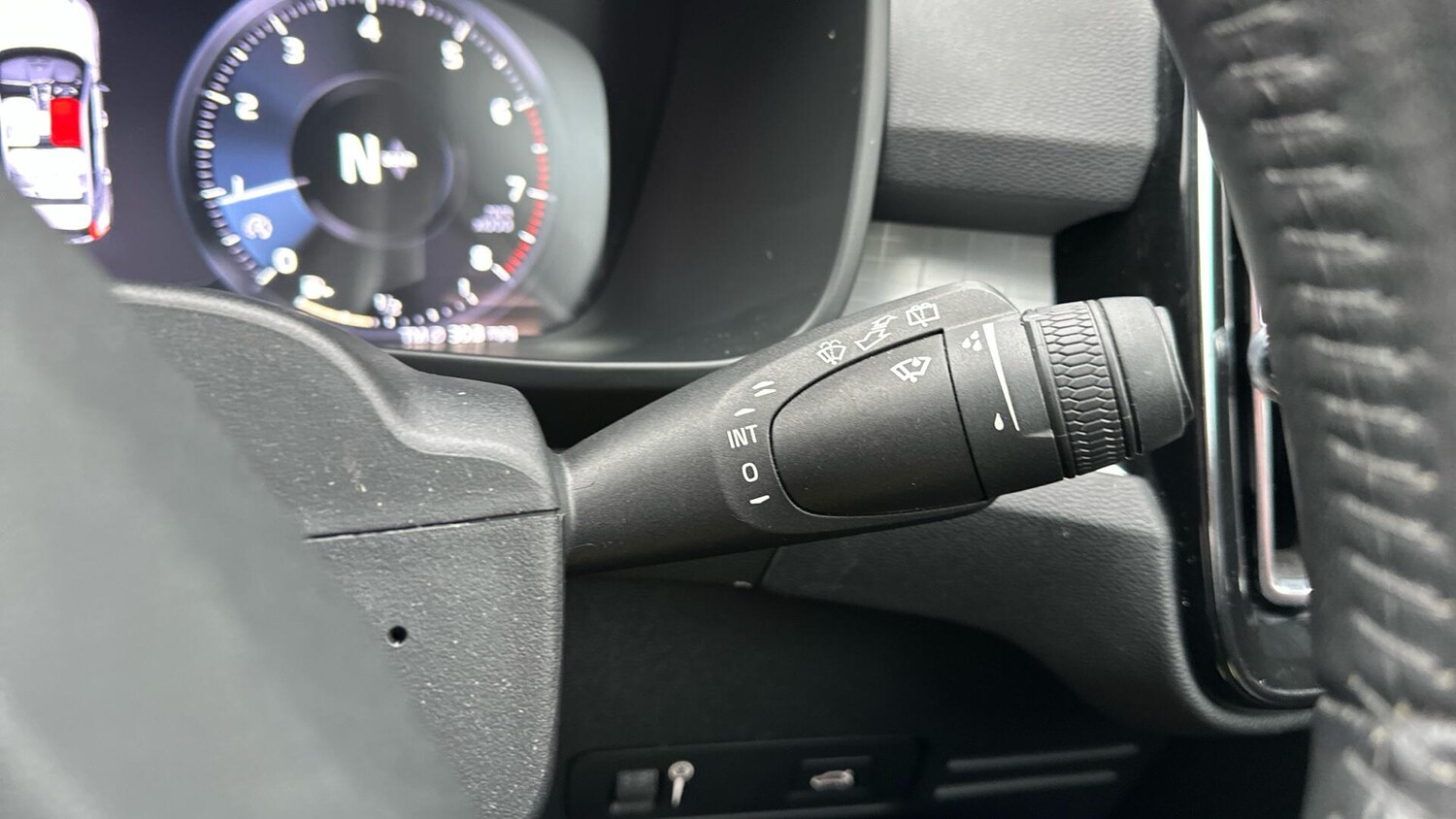 Used Volvo XC40 2021 for sale - 77672965: Photo 22