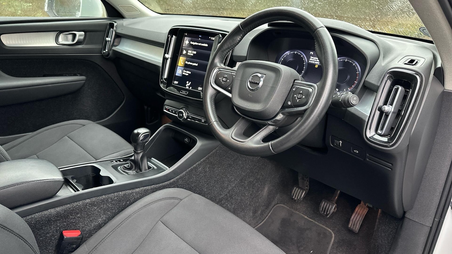 Used Volvo XC40 2021 for sale - 77672965: Photo 4