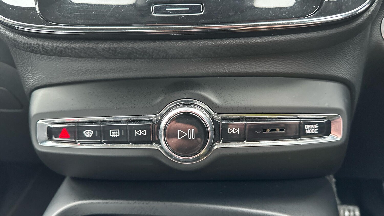 Used Volvo XC40 2021 for sale - 77672965: Photo 45