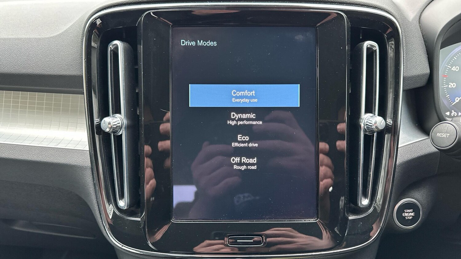 Used Volvo XC40 2021 for sale - 77672965: Photo 49