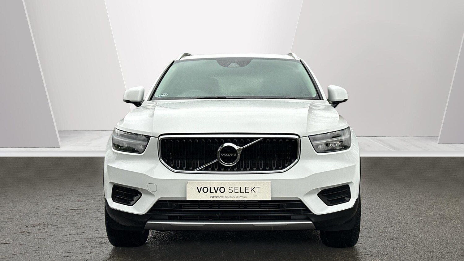 Used Volvo XC40 2021 for sale - 77672965: Photo 8