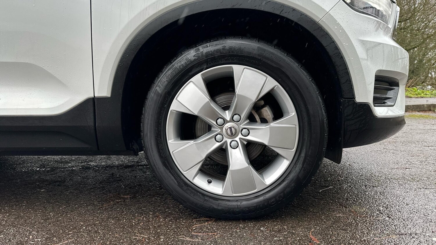 Used Volvo XC40 2021 for sale - 77672965: Photo 9