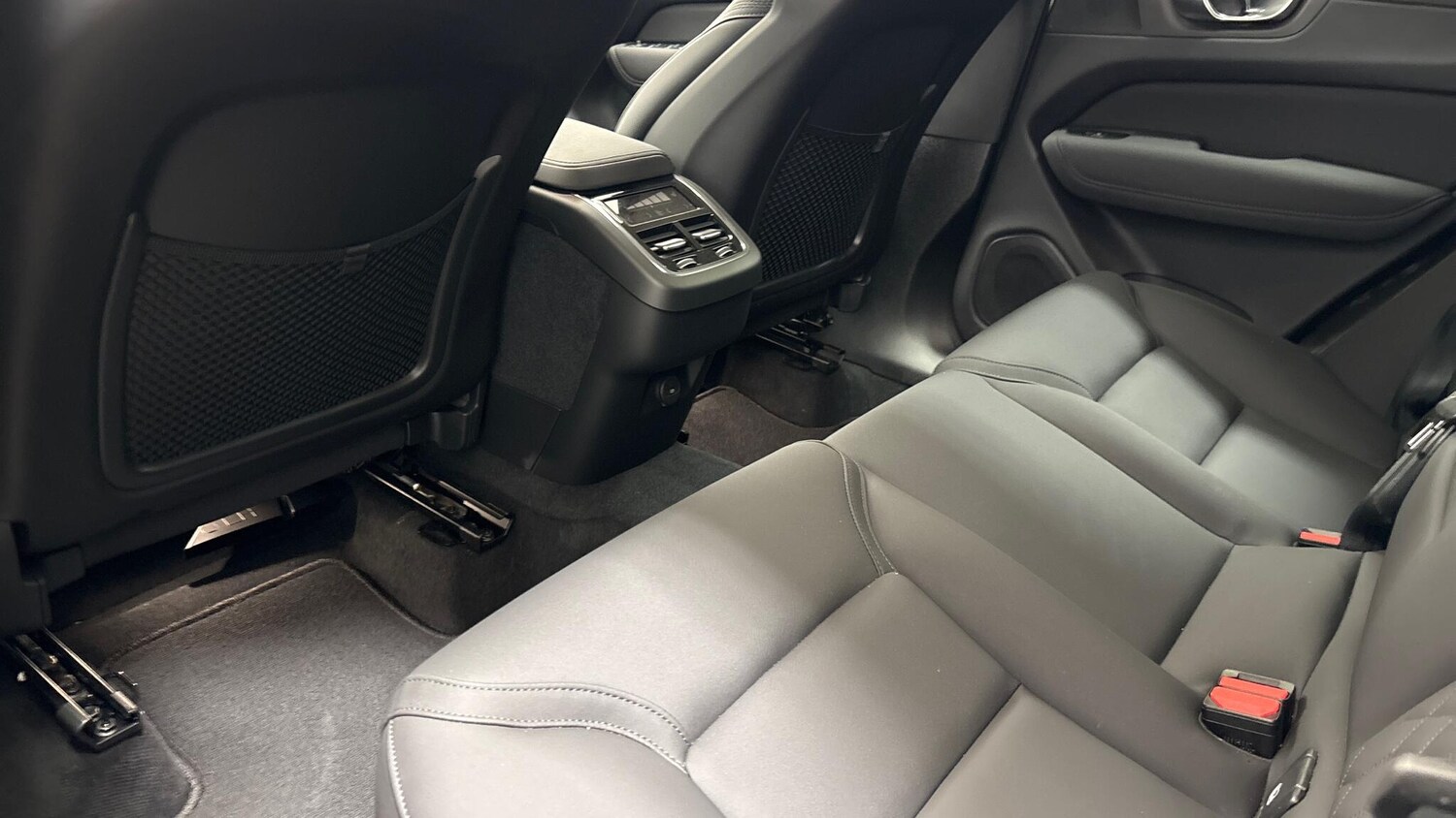 Used Volvo XC60 2025 for sale - 77722744: Photo 13