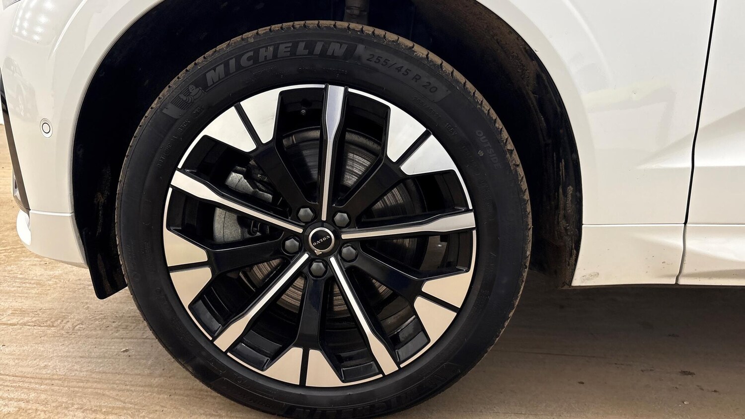 Used Volvo XC60 2025 for sale - 77722744: Photo 16