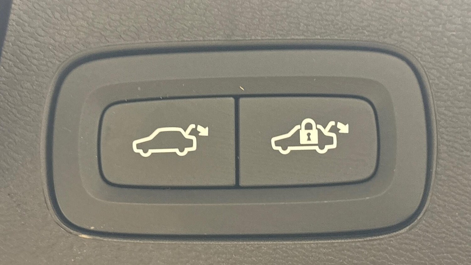 Used Volvo XC60 2025 for sale - 77722744: Photo 18