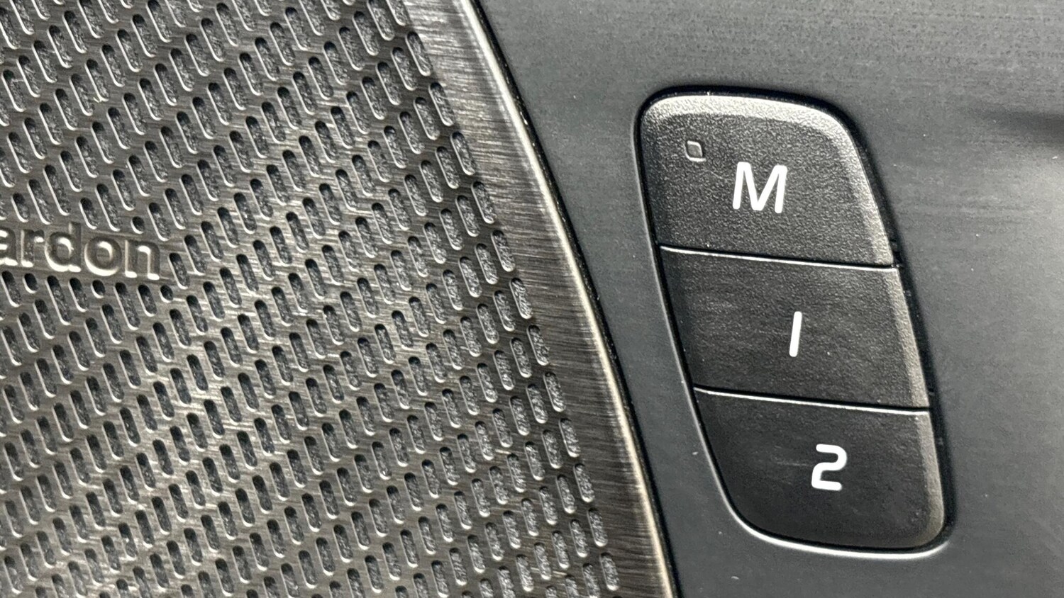 Used Volvo XC60 2025 for sale - 77722744: Photo 25