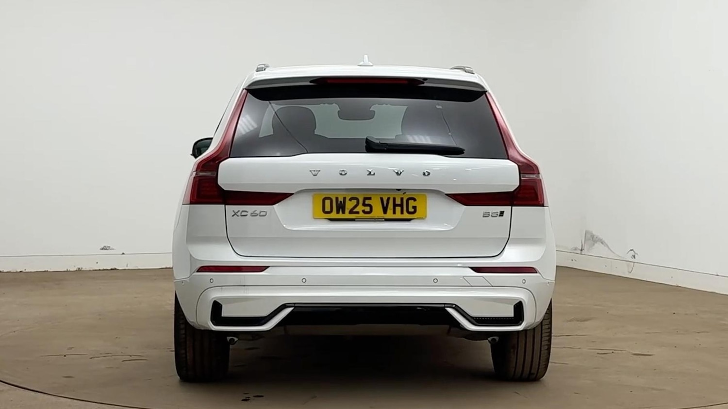 Used Volvo XC60 2025 for sale - 77722744: Photo 4