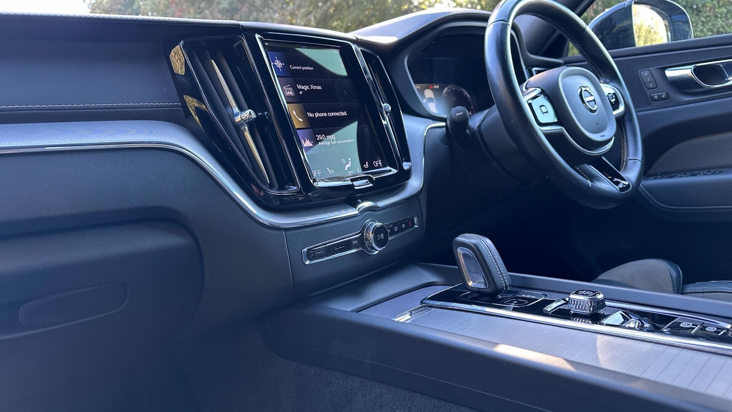 Used Volvo XC60 2021 for sale - 76337886: Photo 16