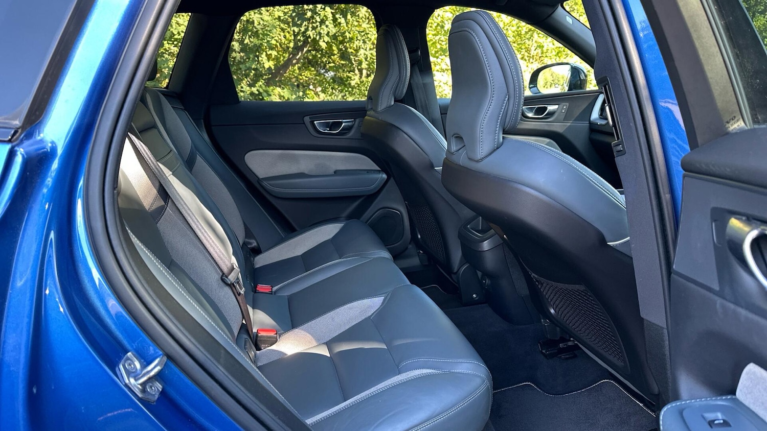 Used Volvo XC60 2021 for sale - 76337886: Photo 18