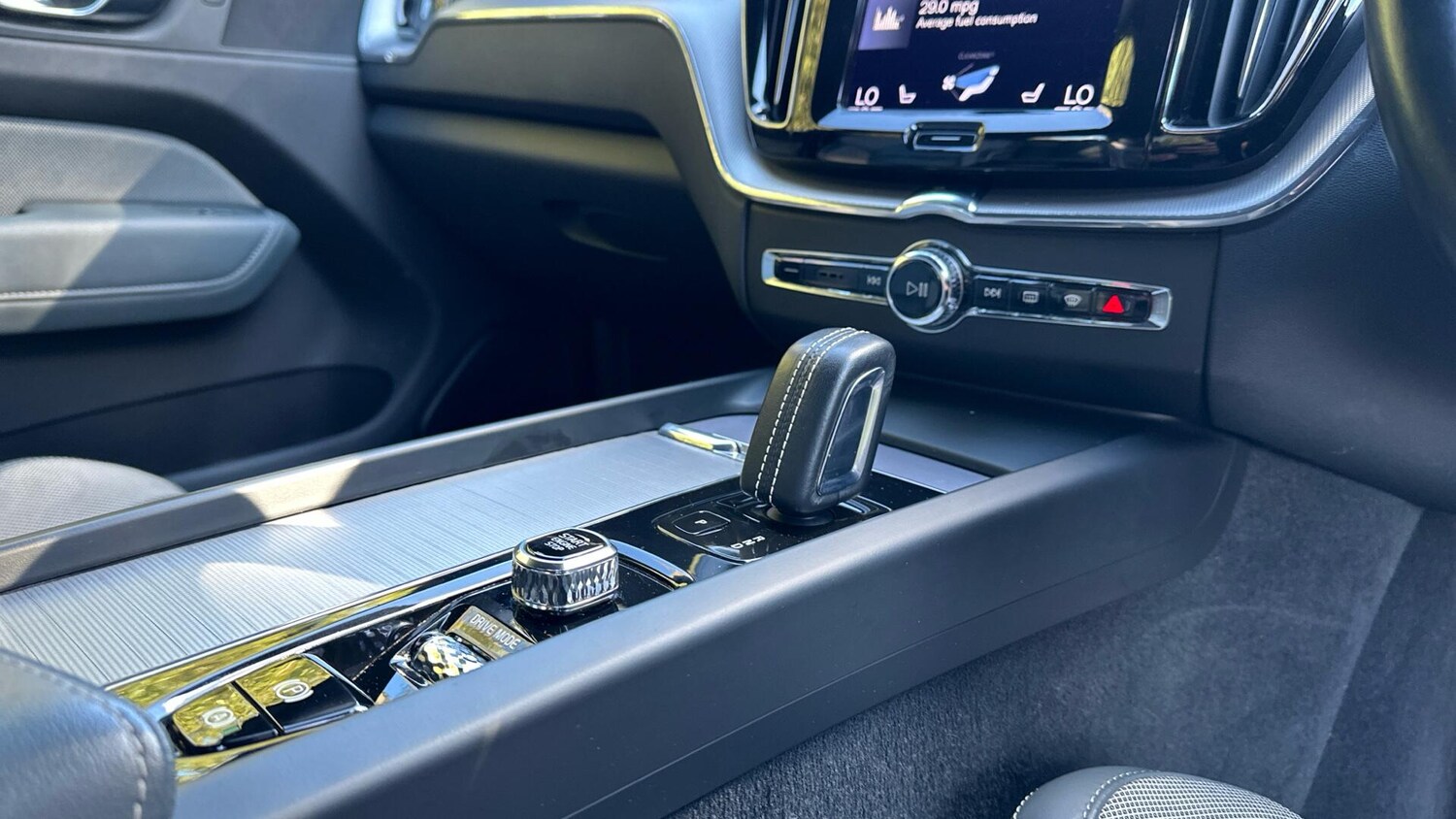 Used Volvo XC60 2021 for sale - 76584088: Photo 14