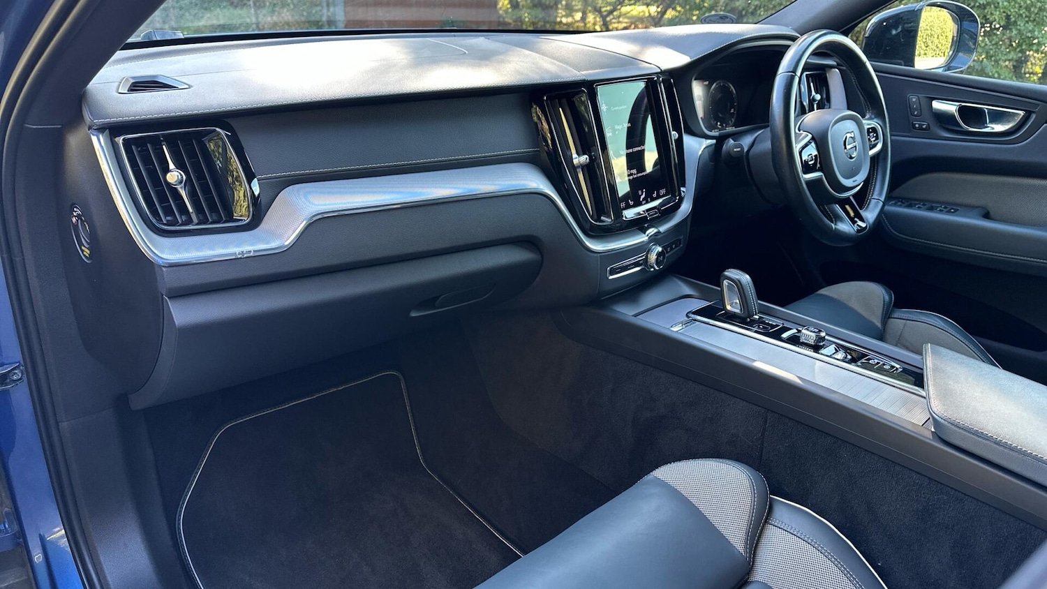 Used Volvo XC60 2021 for sale - 76584088: Photo 15