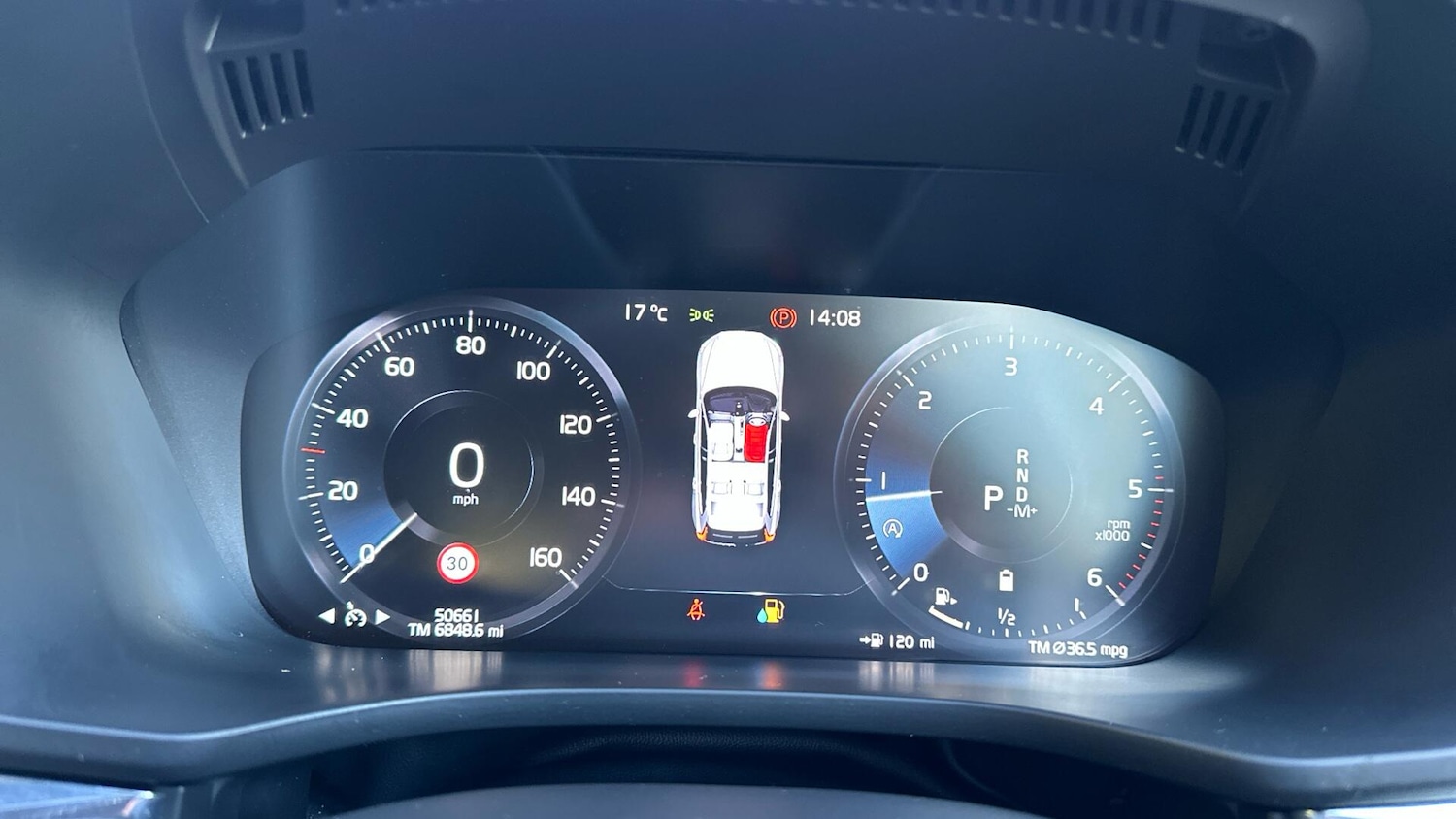 Used Volvo XC60 2021 for sale - 76584088: Photo 44