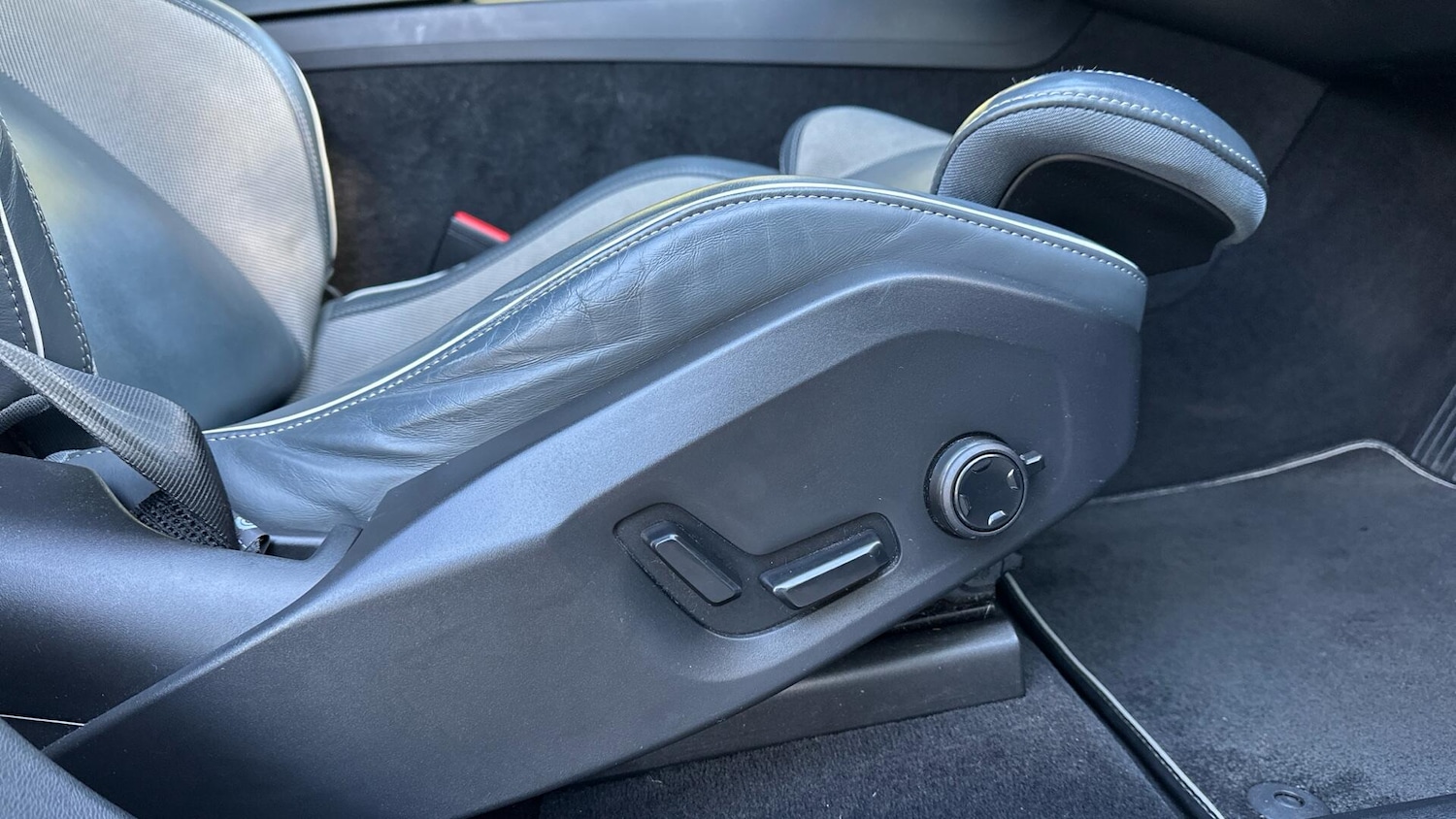 Used Volvo XC60 2021 for sale - 76584088: Photo 50