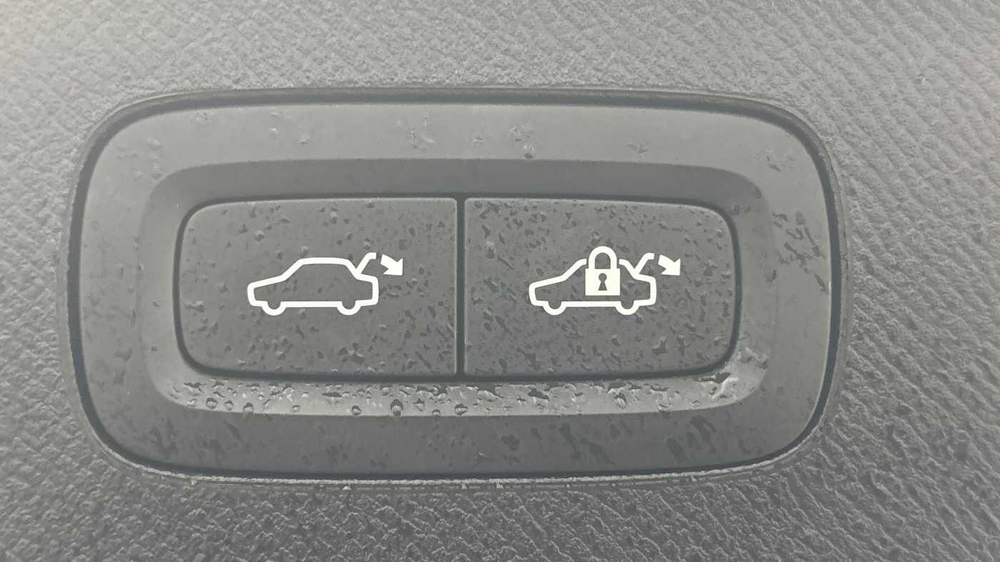 Used Volvo XC90 2025 for sale - 77040407: Photo 19