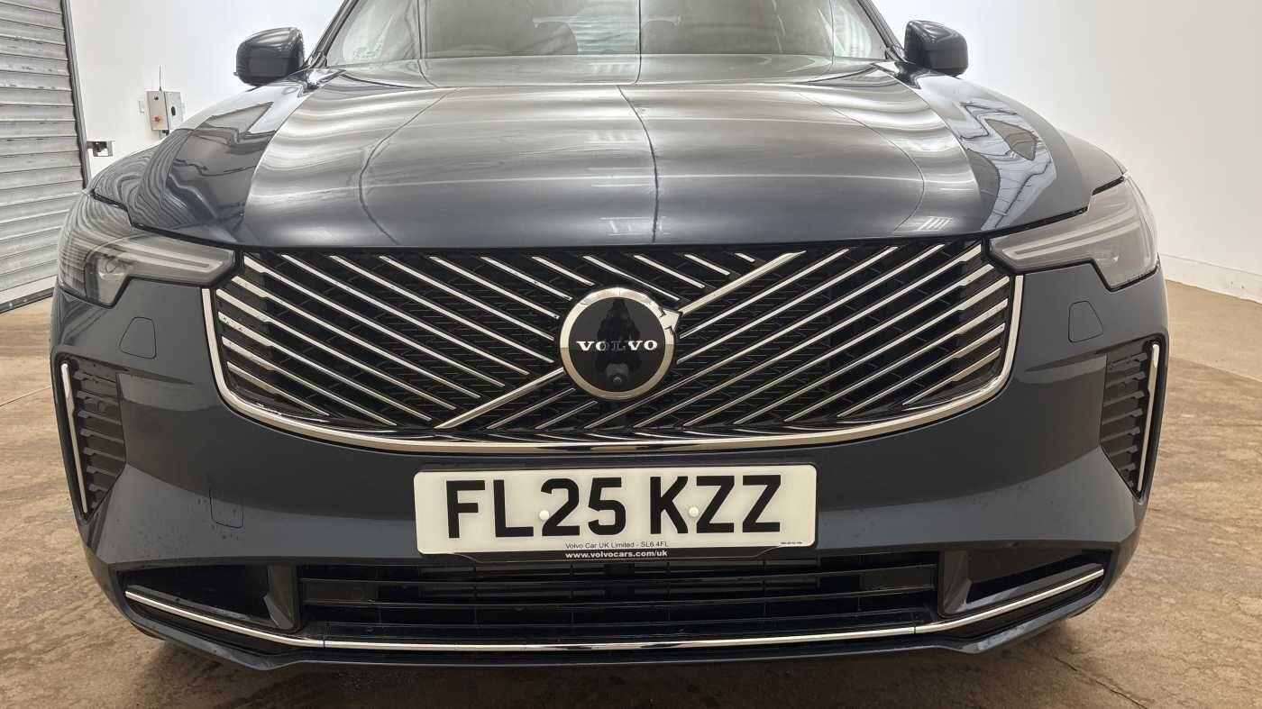 Used Volvo XC90 2025 for sale - 77040407: Photo 24