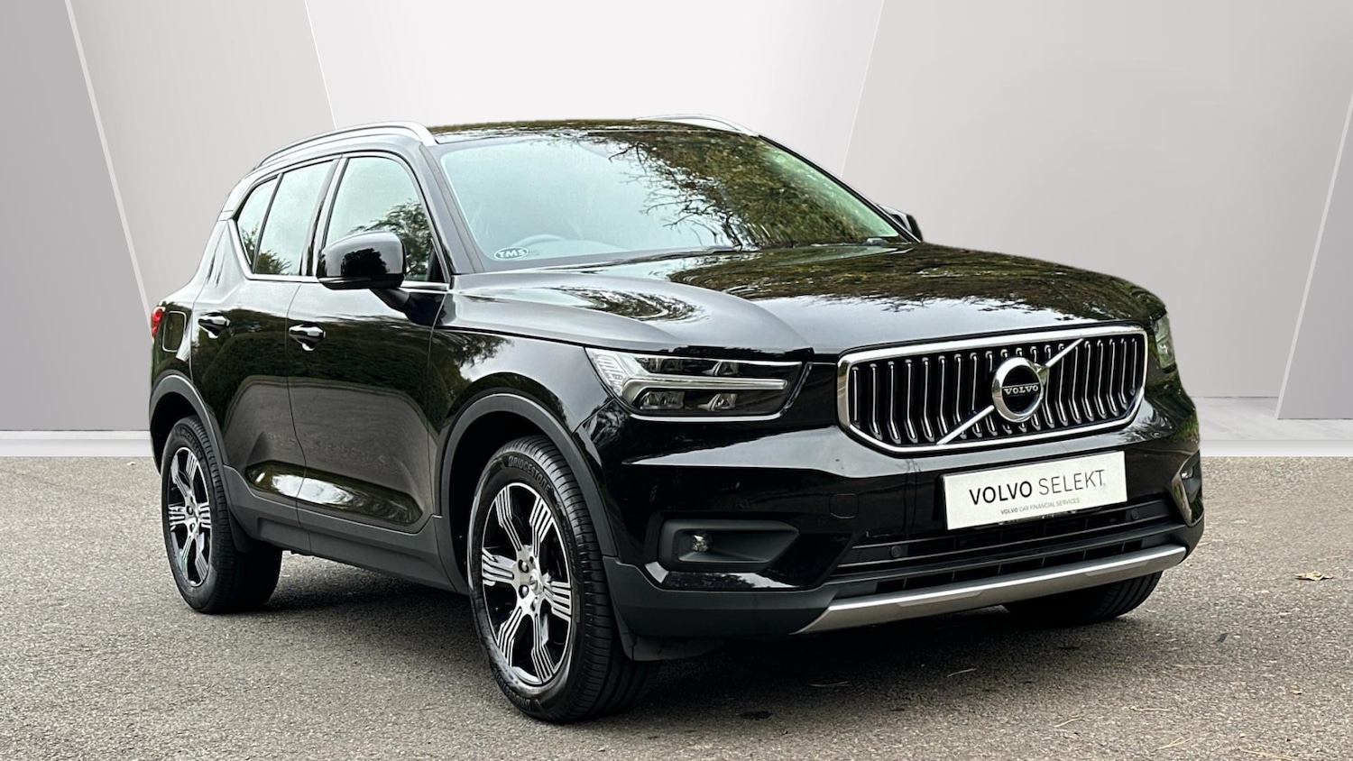 Used Volvo XC40 2021 for sale - 76337775: Photo 1