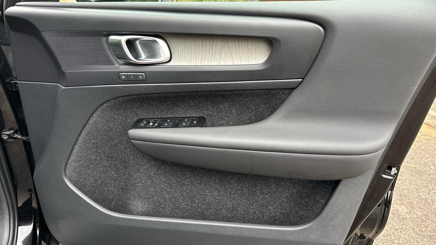 Used Volvo XC40 2021 for sale - 76337775: Photo 30