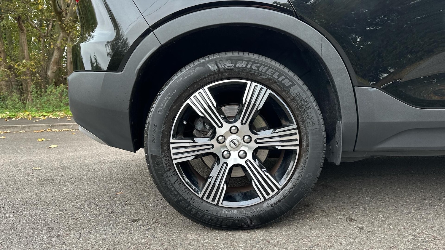 Used Volvo XC40 2021 for sale - 76337775: Photo 32