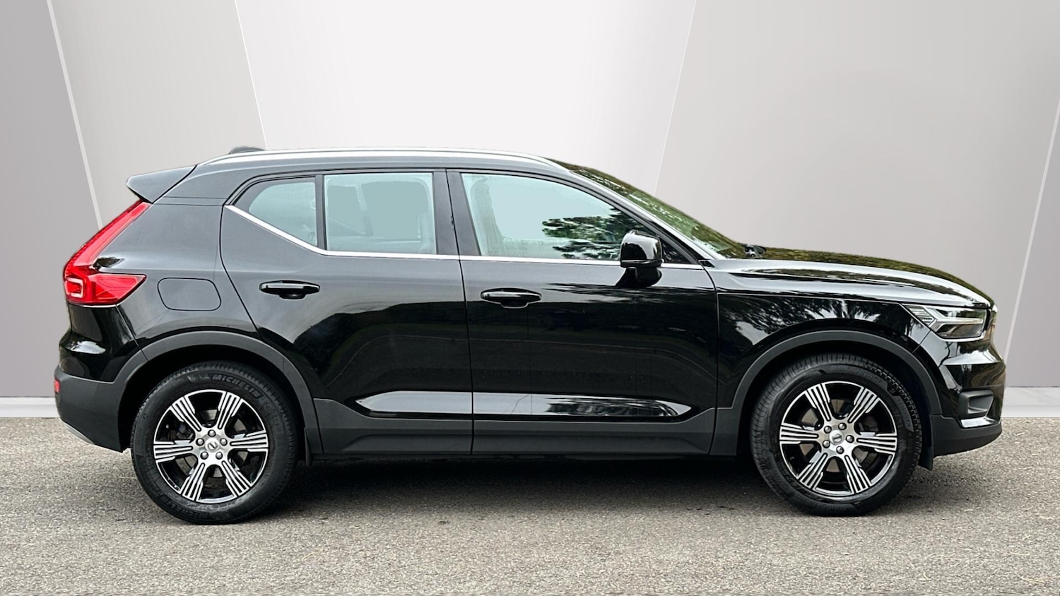 Used Volvo XC40 2021 for sale - 76337775: Photo 8