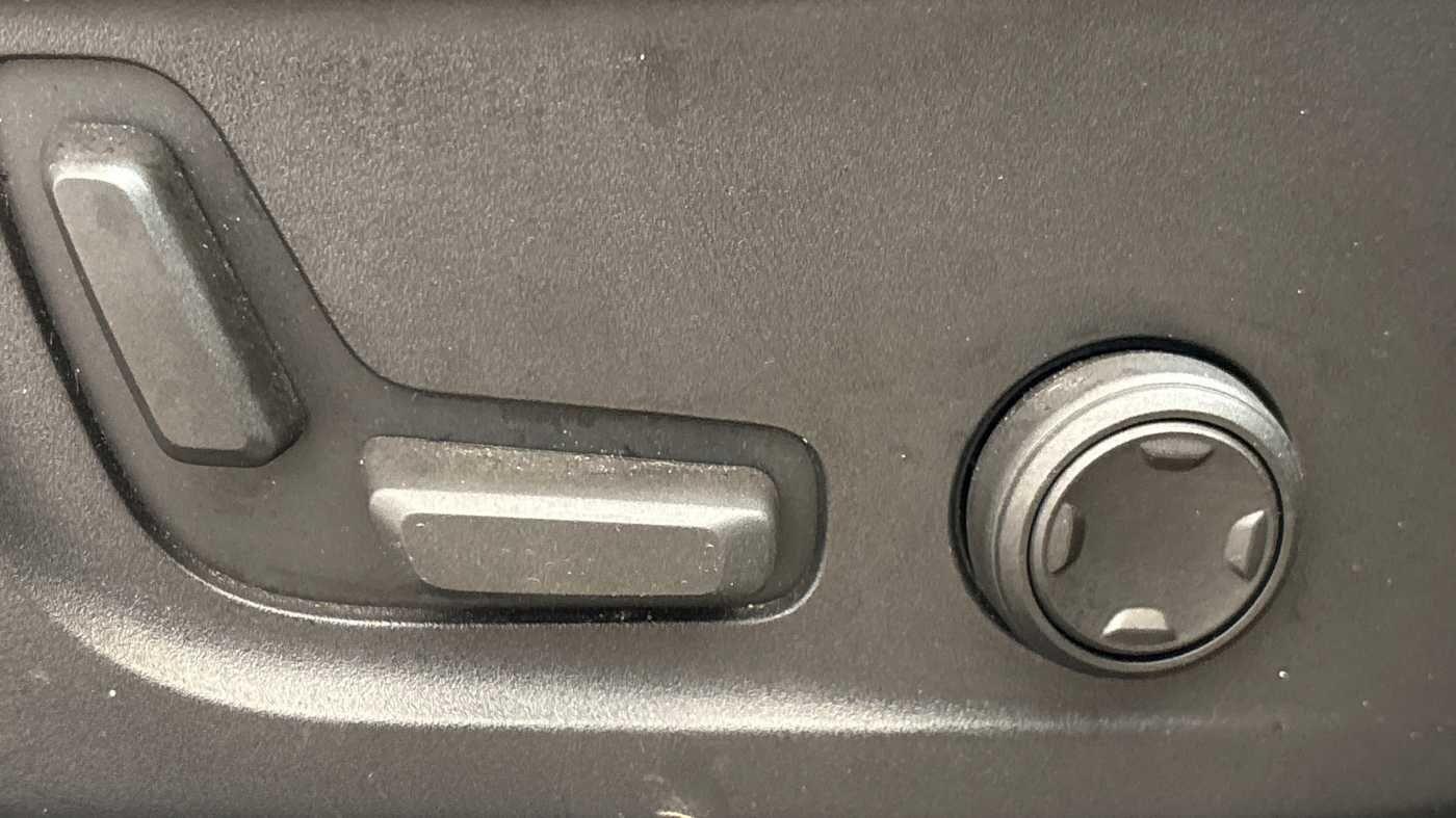 Used Volvo XC40 2022 for sale - 77673000: Photo 27