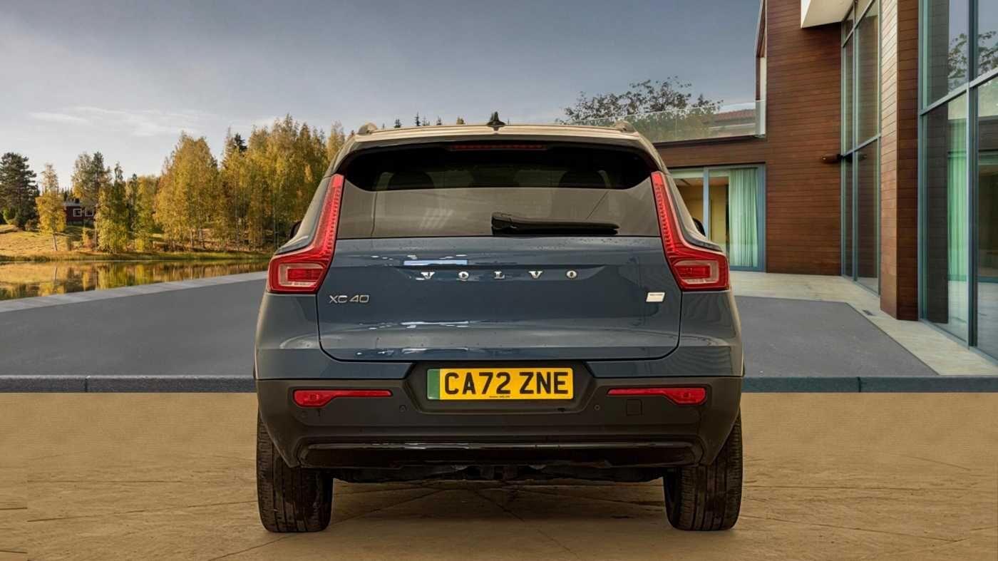 Used Volvo XC40 2022 for sale - 77673000: Photo 4