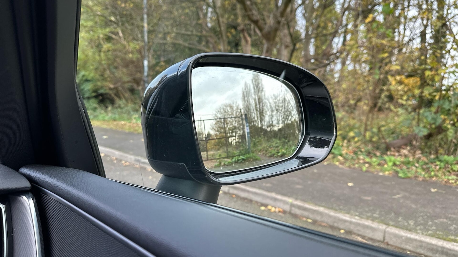 Used Volvo XC60 2022 for sale - 76337501: Photo 31