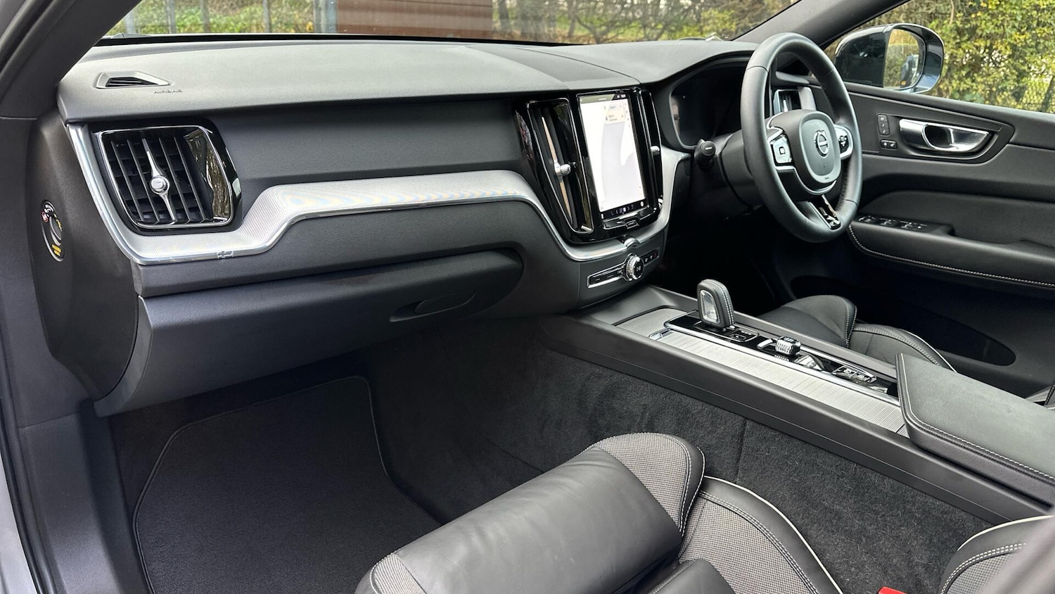 Used Volvo XC60 2022 for sale - 76337501: Photo 38