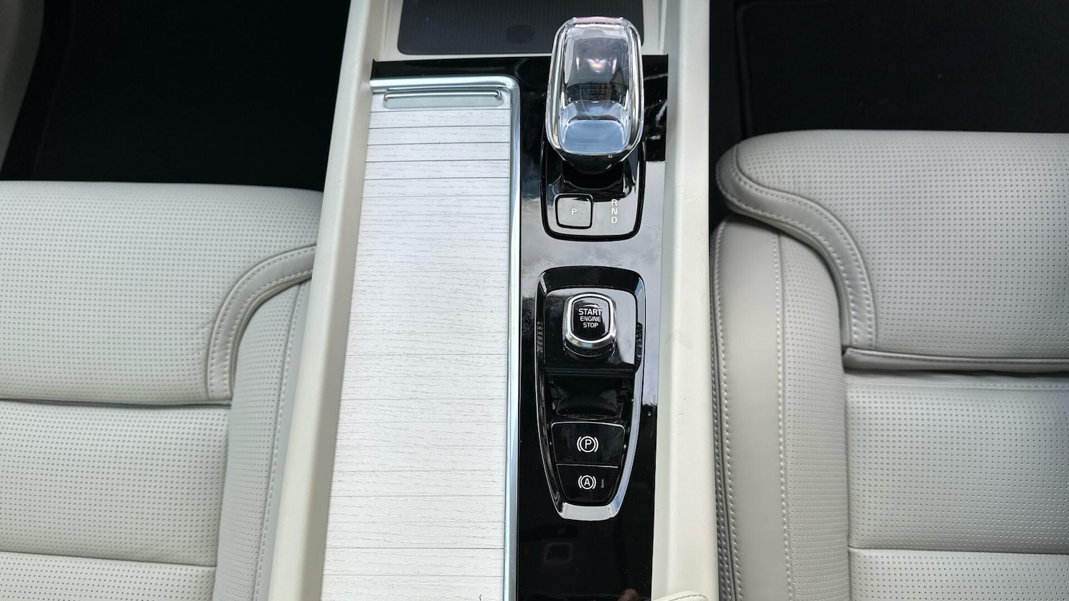 Used Volvo XC60 for sale - 77266808: Photo 45