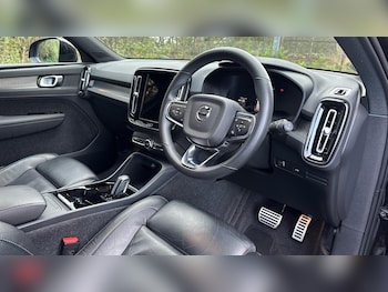 Used Volvo XC40 2021 for sale - 76964608: Photo