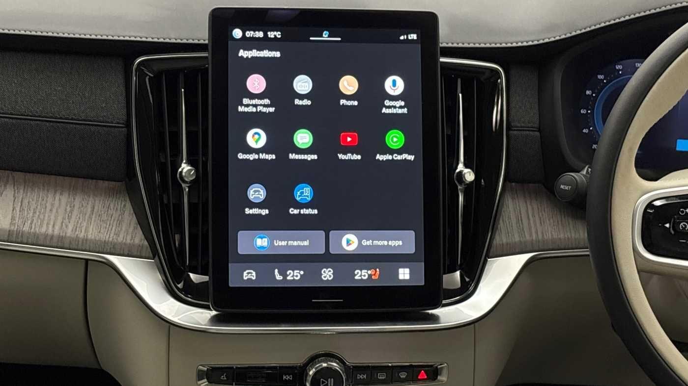 Used Volvo XC90 2025 for sale - 76765307: Photo 11