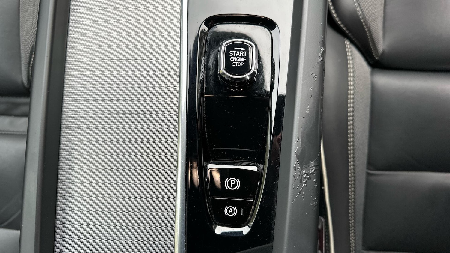 Used Volvo XC60 2022 for sale - 76584862: Photo 27