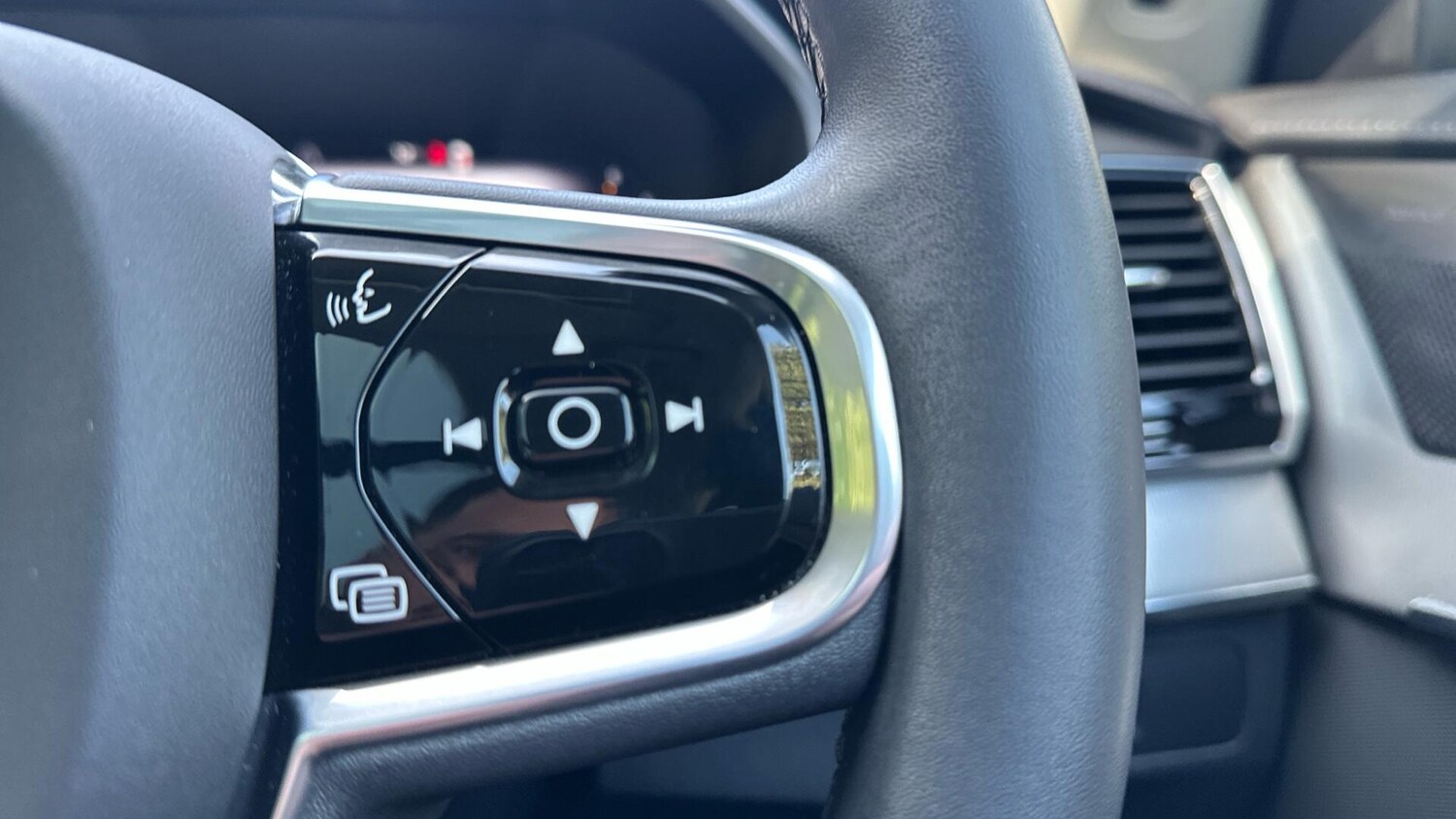 Used Volvo XC90 2022 for sale - 77672952: Photo 22