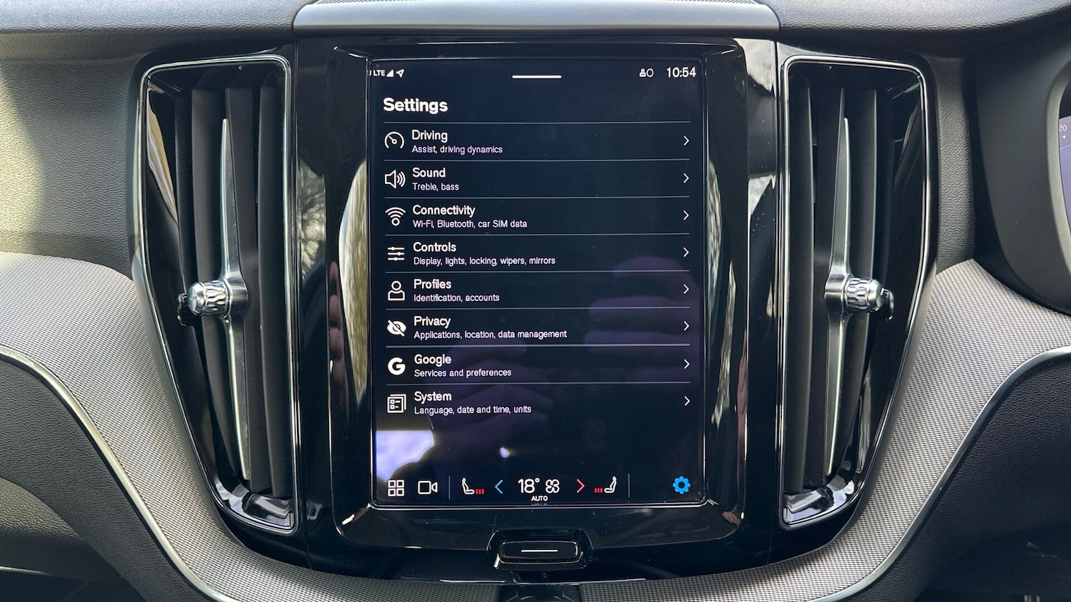 Used Volvo XC60 2023 for sale - 76337814: Photo 12