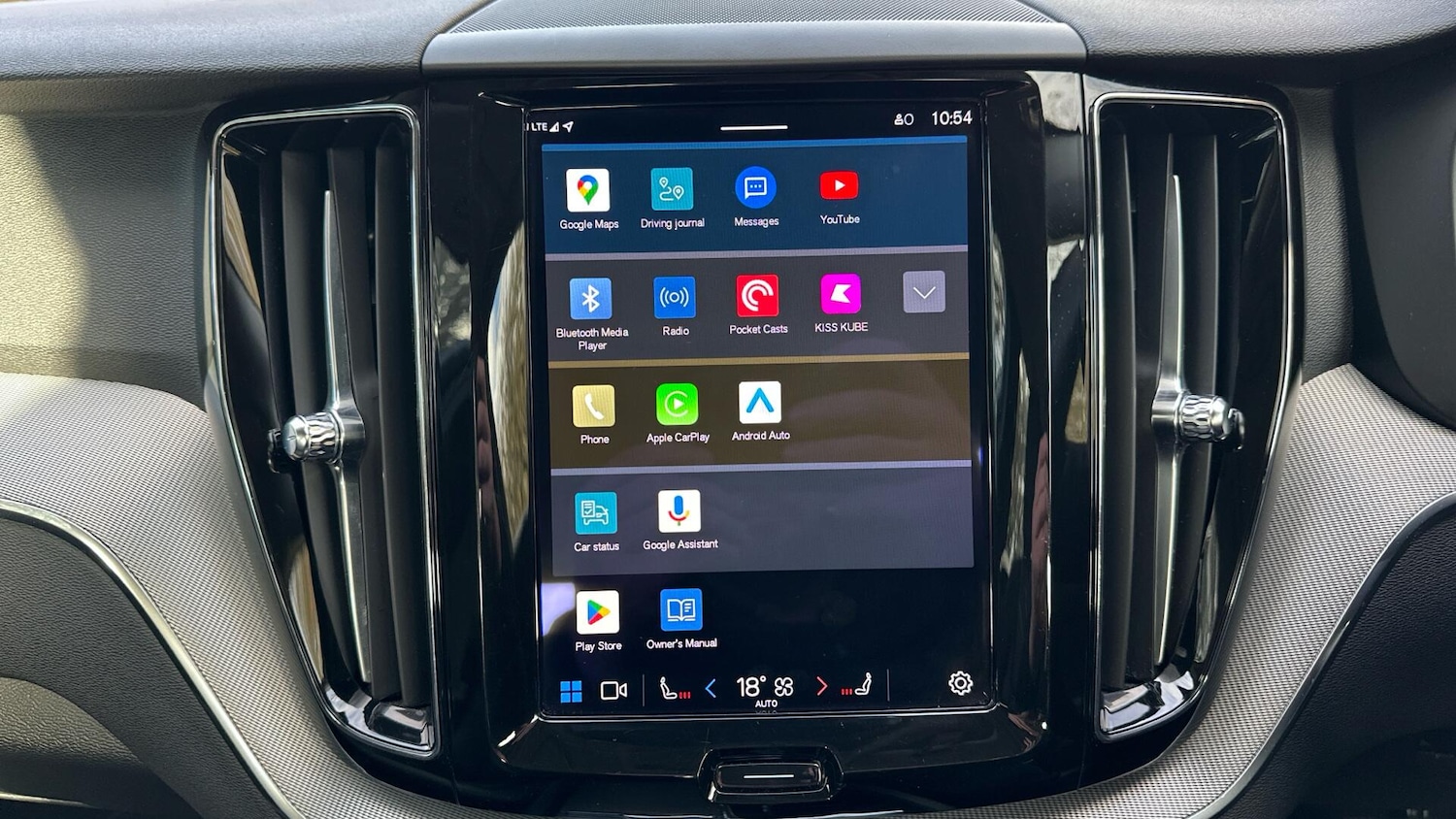 Used Volvo XC60 2023 for sale - 76337814: Photo 16