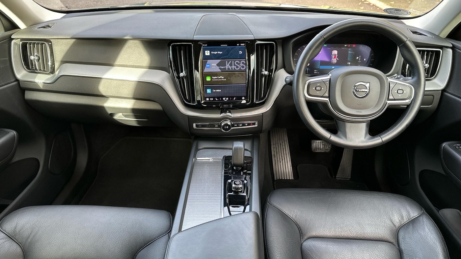 Used Volvo XC60 2023 for sale - 76337814: Photo 5