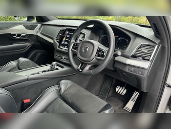 Used Volvo XC90 2022 for sale - 76560982: Photo