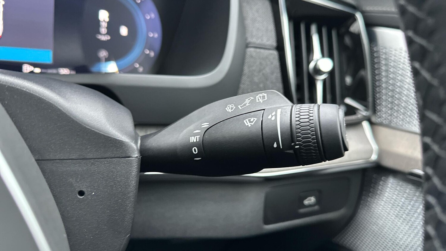 Used Volvo XC90 2025 for sale - 77673007: Photo 23