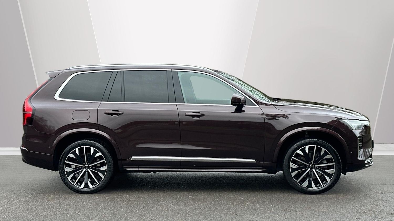 Used Volvo XC90 2025 for sale - 77673007: Photo 3