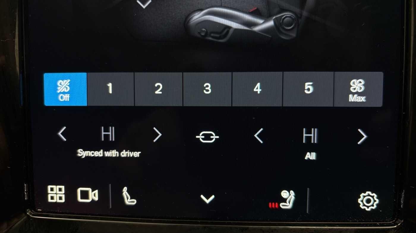 Used Volvo XC60 2025 for sale - 76607546: Photo 40