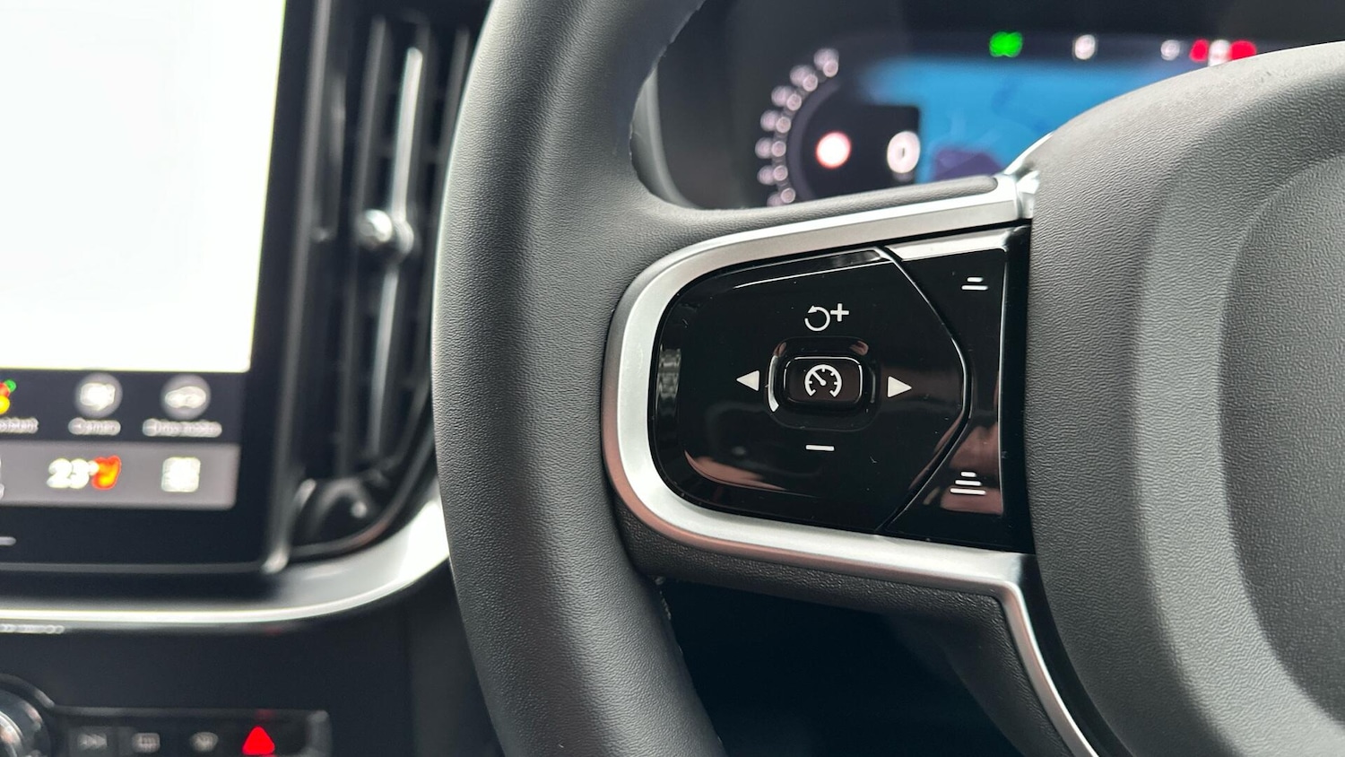 Used Volvo XC90 2025 for sale - 77722625: Photo 21