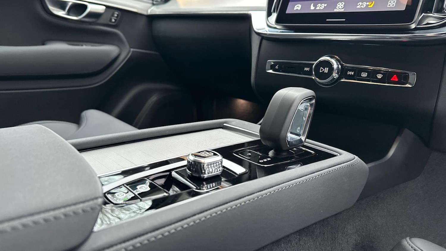 Used Volvo XC90 2025 for sale - 77722625: Photo 26