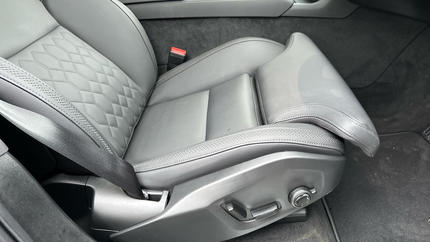 Used Volvo XC90 2025 for sale - 77722625: Photo 30