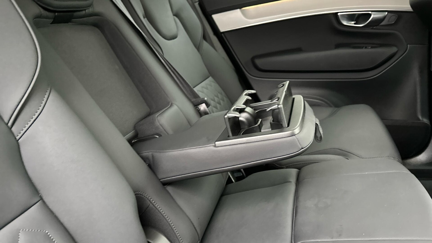 Used Volvo XC90 2025 for sale - 77722625: Photo 33