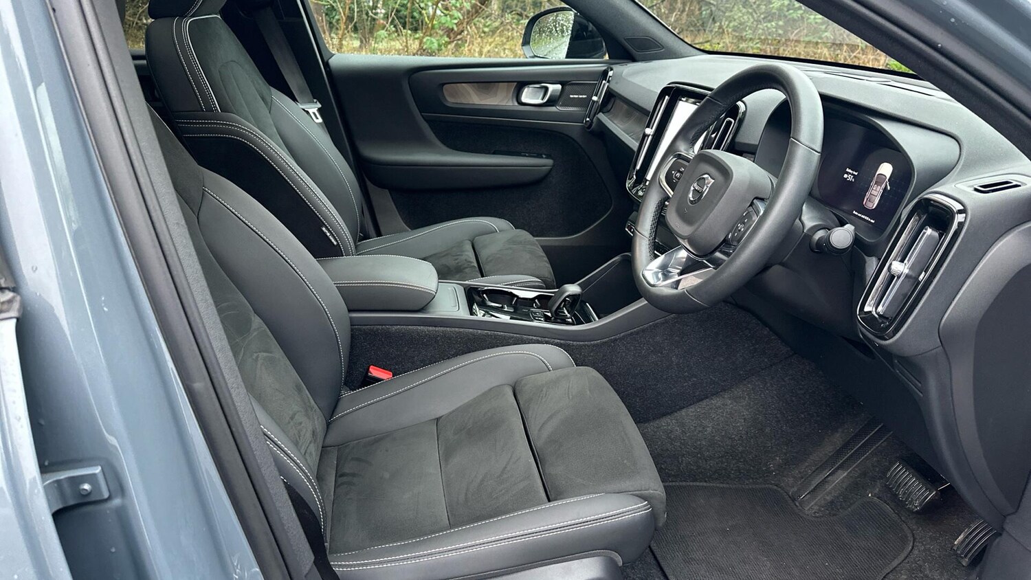 Used Volvo C40 2022 for sale - 77672916: Photo 37